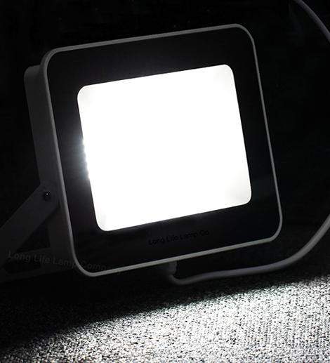 30w Outdoor LED Floodlight White Body IP65 Cool White 6000k SL30W - PanelHut Free Delivery on all orders